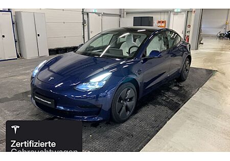 Tesla Model 3 Standard 4 Türen