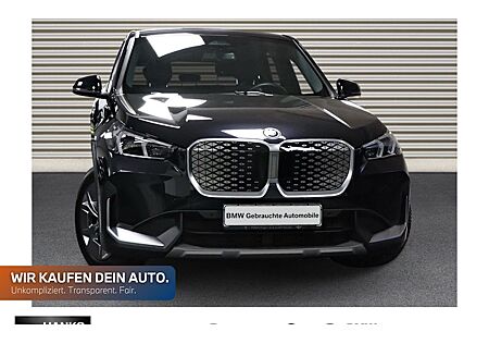 BMW iX1 xDrive30 5 Türen