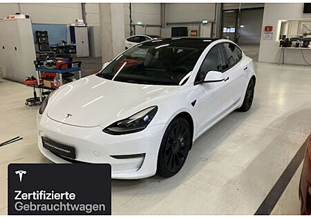 Tesla Model 3 Allradantrieb mit Dualmotor Performance 4 Türen
