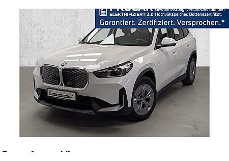 BMW iX1 eDrive20 5 Türen