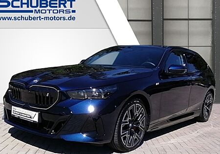 BMW i5 eDrive40 Touring 5 Türen