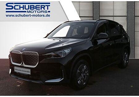 BMW iX1 eDrive20 5 Türen