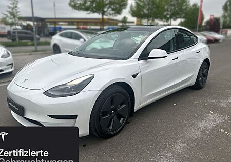 Tesla Model 3 Hinterradantrieb RWD 4 Türen