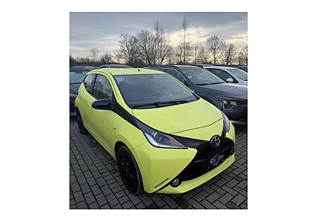 Toyota Aygo 1,0-l-VVT-i x-cite 5 Türen