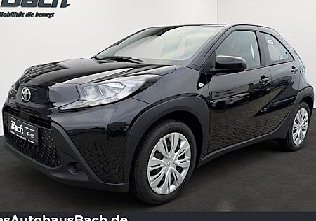 Toyota Aygo (X) Aygo (X) 1.0-l-VVT-i Play 5 Türen