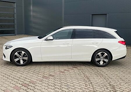 Mercedes-Benz C 300 4MATIC T Autom. 5 Türen