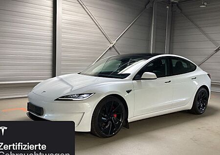 Tesla Model 3 Allradantrieb mit Dualmotor Performance 4 Türen