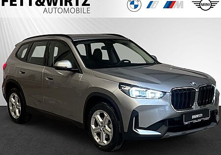 BMW X1 sDrive18i Steptronic 5 Türen