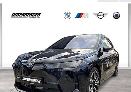 BMW iX xDrive60 5 Türen
