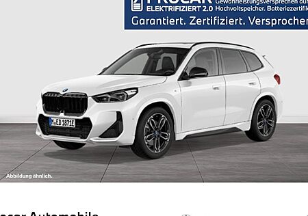 BMW iX1 xDrive30 5 Türen