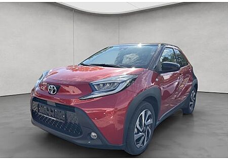 Toyota Aygo (X) Aygo (X) 1.0-l-VVT-i Play S-CVT 5 Türen