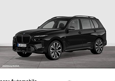 BMW X7 xDrive40i 5 Türen
