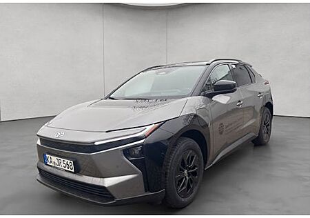 Toyota bZ4X 73 kWh Lounge Allradantrieb 5 Türen