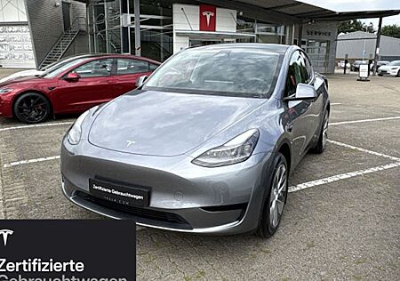Tesla Model Y Long Range RWD 5 Türen