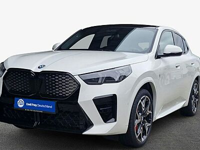 BMW iX2 xDrive30 5 Türen