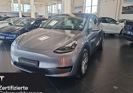 Tesla Model Y Hinterradantrieb RWD 5 Türen