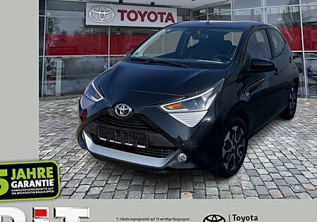 Toyota Aygo 1,0-l-VVT-i x-play 5 Türen