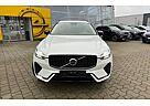 Volvo XC 60 B4 D AWD Plus Dark Auto 5 Türen