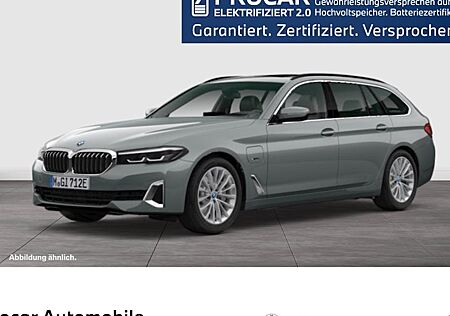 BMW 5er 530e xDrive Touring A 5 Türen