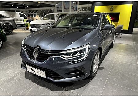 Renault Megane TCe 115 GPF Zen 5 Türen