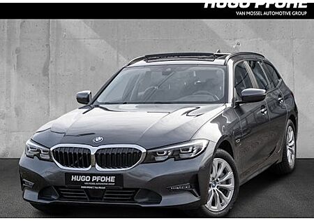 BMW 3er 330e xDrive Touring Automatic 5 Türen