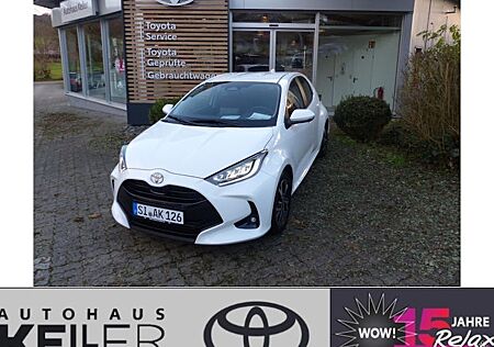 Toyota Yaris 1.5-l-VVT-i Hybrid 116 CVT Team Deutschl 5 Türen