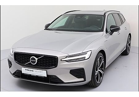 Volvo V60 T8 AWD Plug-in Hybrid Ultra Dark Auto 5 Türen