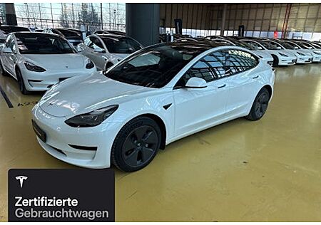 Tesla Model 3 Standard 4 Türen