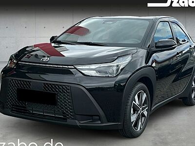 Toyota Aygo (X) 1.5-l-Hybrid Active CVT 5 Türen