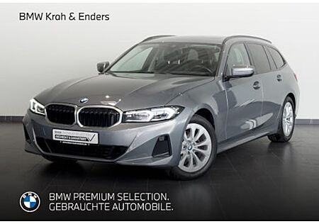 BMW 3er 320i Touring Auto 5 Türen