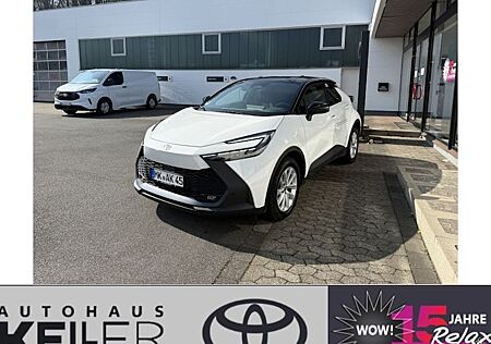 Toyota C-HR 2.0-l-VVT-i Plug-in Hybrid Teamplayer 5 Türen