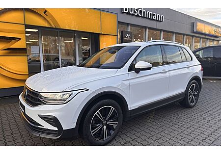 VW Tiguan 2.0 TDI SCR DSG ACTIVE 5 Türen