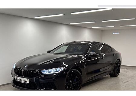 BMW M8 Competition xDrive Coupé 2 Türen