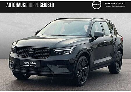 Volvo XC 40 B3 Plus Black Edition DCT 5 Türen