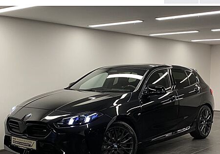 BMW 1er M135 xDrive A 5 Türen