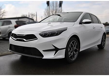 Kia Cee'd 1.5 T-GDI DCT Platinum 5 Türen