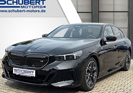 BMW i5 M60 xDrive 4 Türen