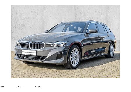 BMW 3er 330i Touring Automatic 5 Türen