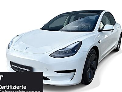 Tesla Model 3 Hinterradantrieb RWD 4 Türen