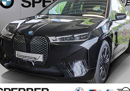 BMW iX xDrive50 5 Türen