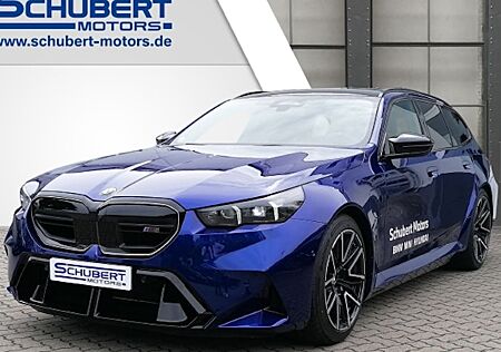 BMW M5 Plug-In Hybrid Touring xDrive A 5 Türen