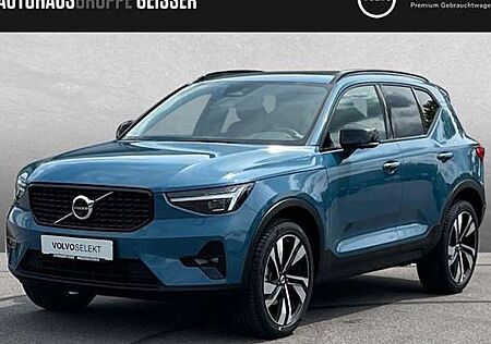 Volvo XC 40 B3 Plus Dark DCT 5 Türen