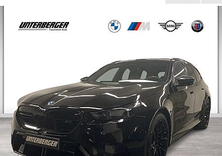 BMW M5 Plug-In Hybrid Touring xDrive A 5 Türen