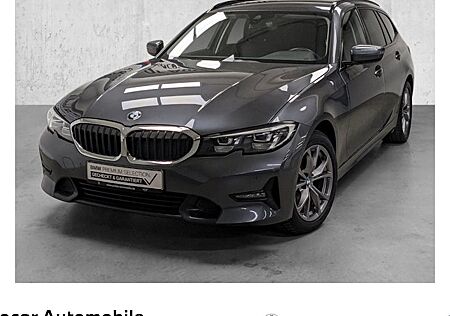 BMW 3er 320d xDrive Touring Automatic 5 Türen