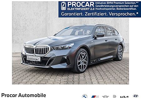 BMW 5er 550e xDrive Touring A 5 Türen