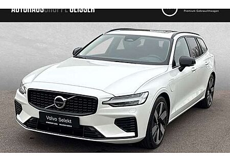 Volvo V60 T8 AWD Plug-in Hybrid Ulltra Dark Auto 5 Türen