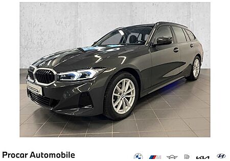 BMW 3er 320i Touring Auto 5 Türen