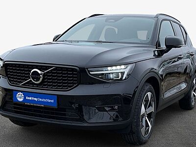 Volvo XC 40 B3 Plus Dark DCT 5 Türen