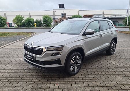 Skoda Karoq 1.0l TSI Tour 5 Türen