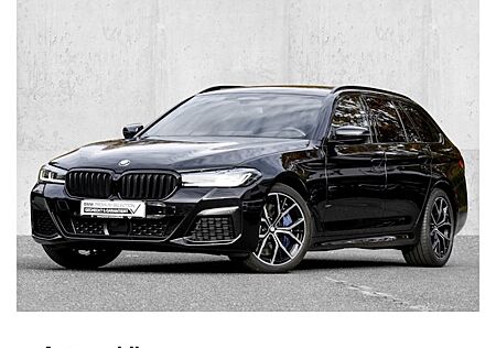 BMW 5er 540d xDrive Touring A 5 Türen